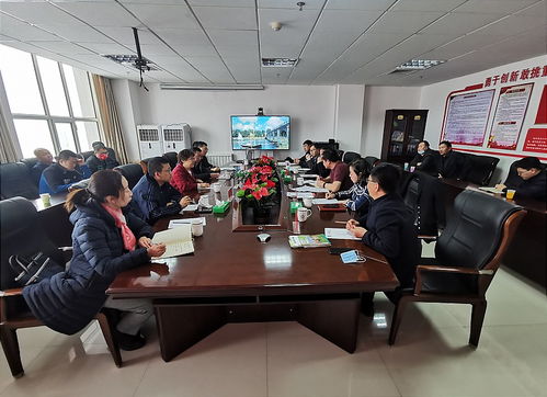 伊旗開展大豆玉米帶狀復合種植與影視專業技術專題培訓